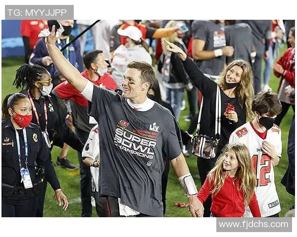 足球明星亲临超级碗现场感受美式足球魅力与激情碰撞